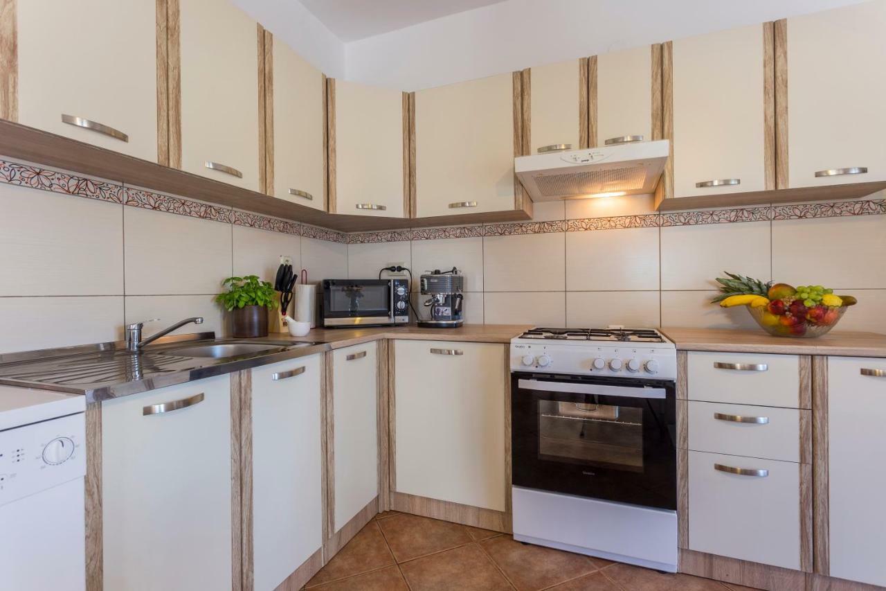 הוילה Casa Istriana PUY מראה חיצוני תמונה